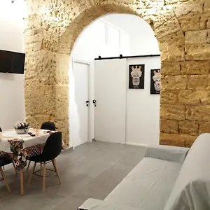  Apartment Masculu & Fimmina